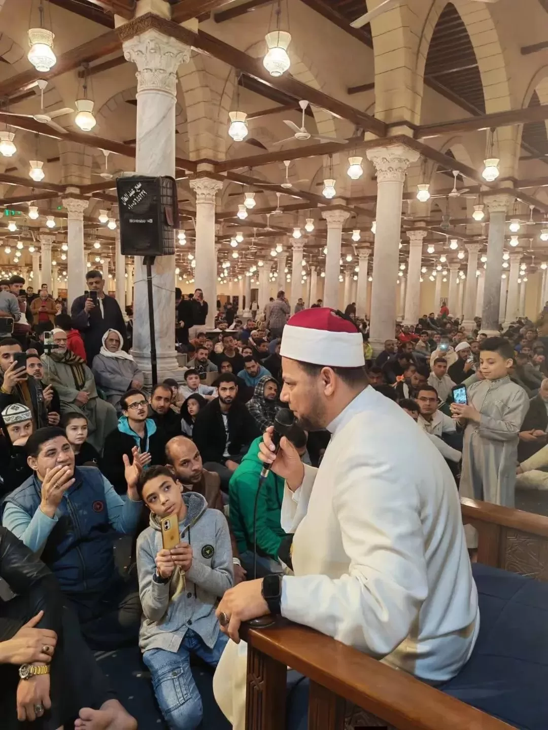 نجوم دولة التلاوة يحيون أولى ليالي رمضان بالمساجد الكبرى في أجواء إيمانية مهيبة